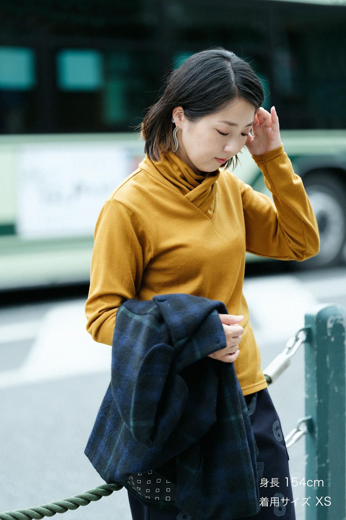 平針織 可洗羊毛 高領上衣／山吹茶色 