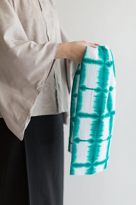 SOU・SOU×Arimatsu Narumi Tie-dye Handkerchief／Harumasa snow flower 1 green