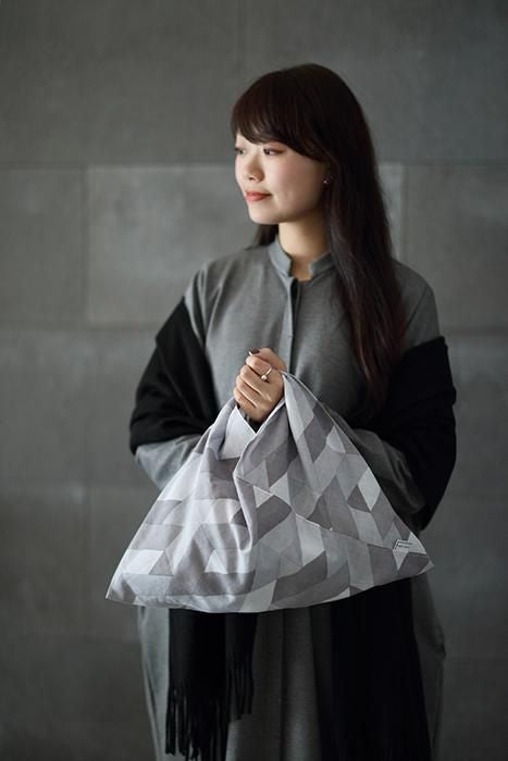 Isemomen Cotton Eco Bag / Alternate Pale Ink