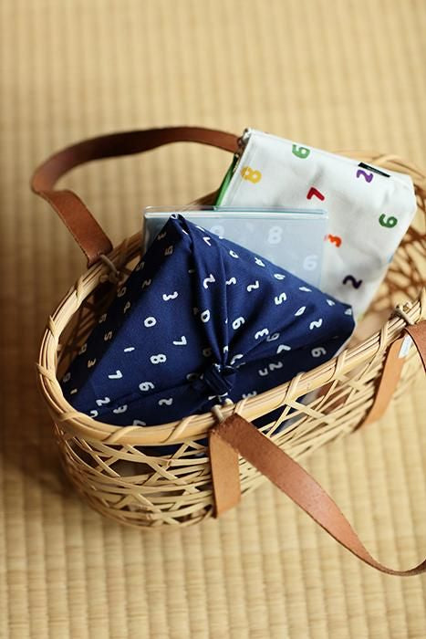 Ise cotton textile tenugui (hime longueur) / mame so-su-u bleu foncé (noukon)