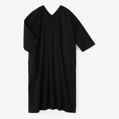 高島縮棉40/20 空羽 V領長方形洋裝 七分袖／黑色