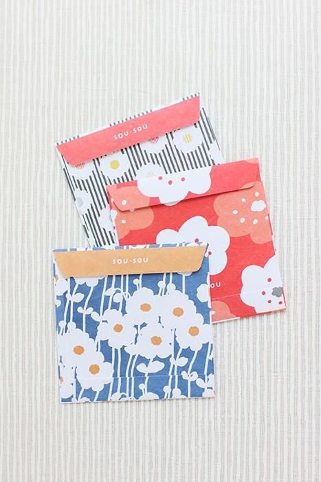 A small envelope Heartwarming / Flower