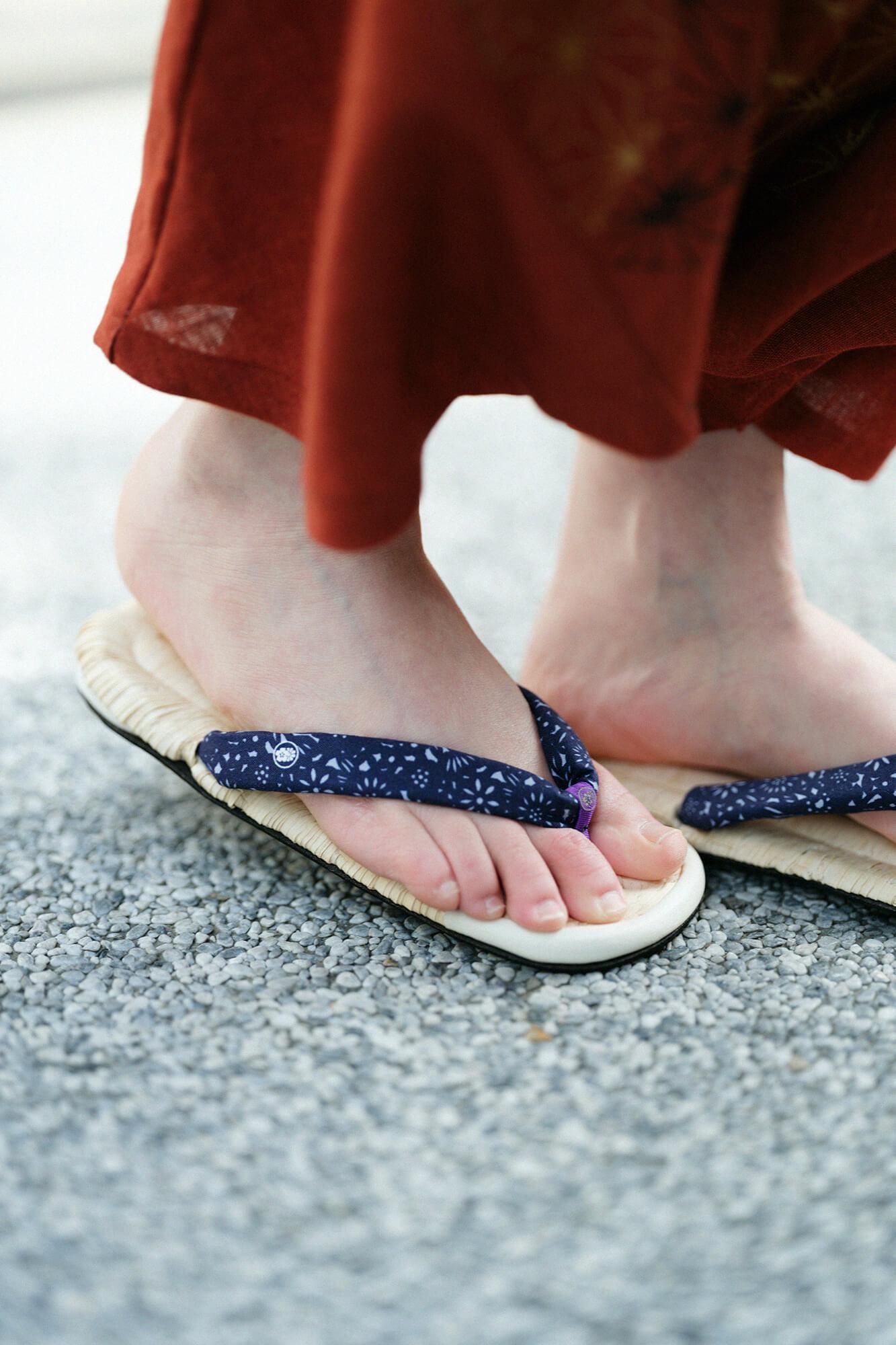 凉鞋asabura棕色竹/纸切（Kirie）