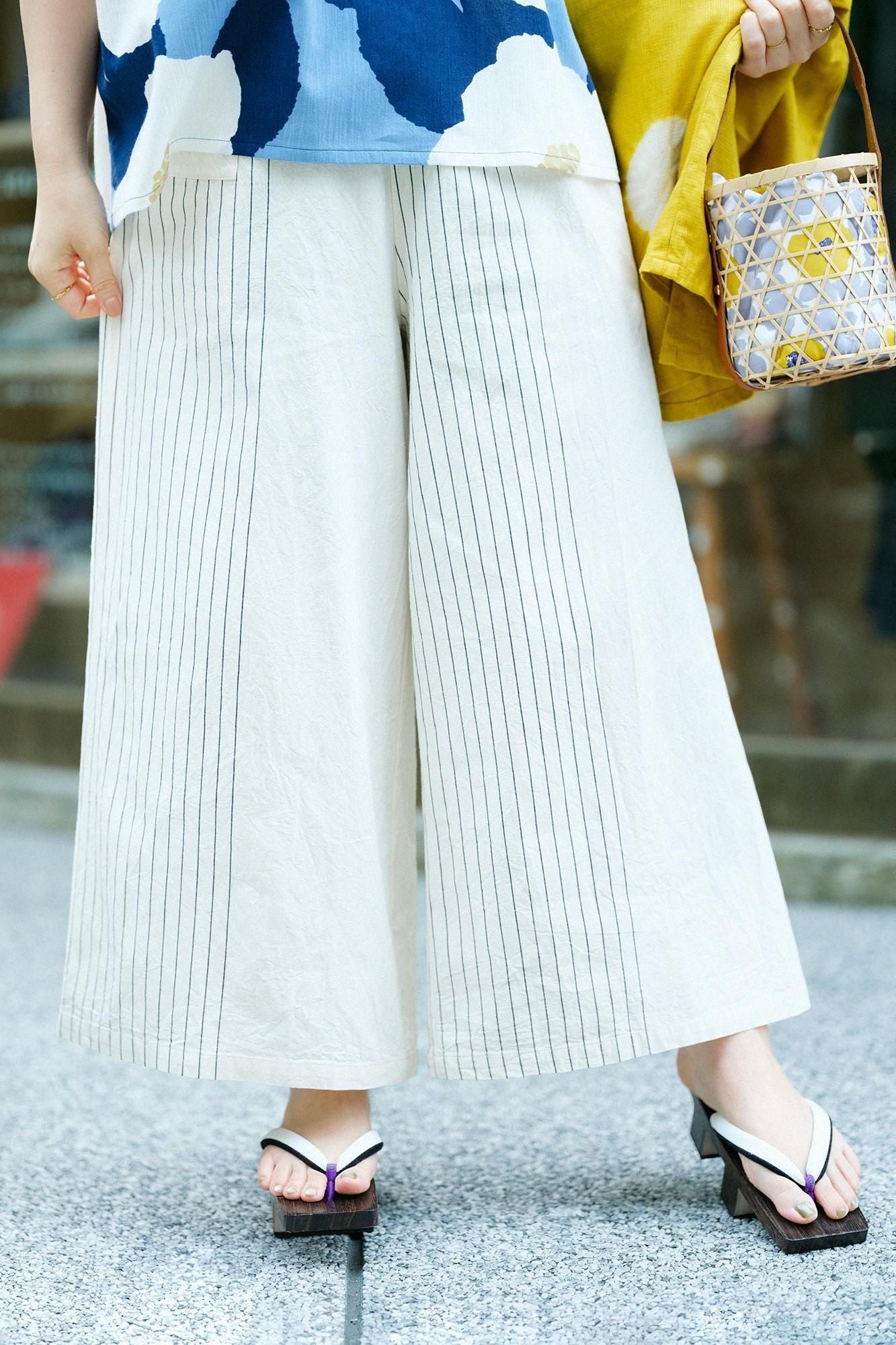 伊勢木綿 20/20 広形（ひろなり）もんぺ／半分縞（はんぶんじま） 生白（きじろ）