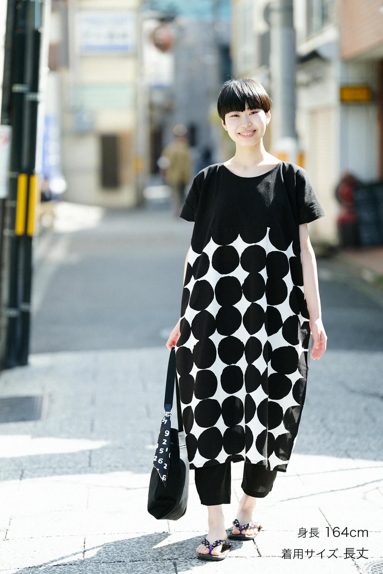 《新品タグ付き》SOU・SOU麻　長方形衣　「大菊」　女F 高島縮 20/20 長方形衣（ちょうほうけい） 組（くみ） 裾文様（すそ