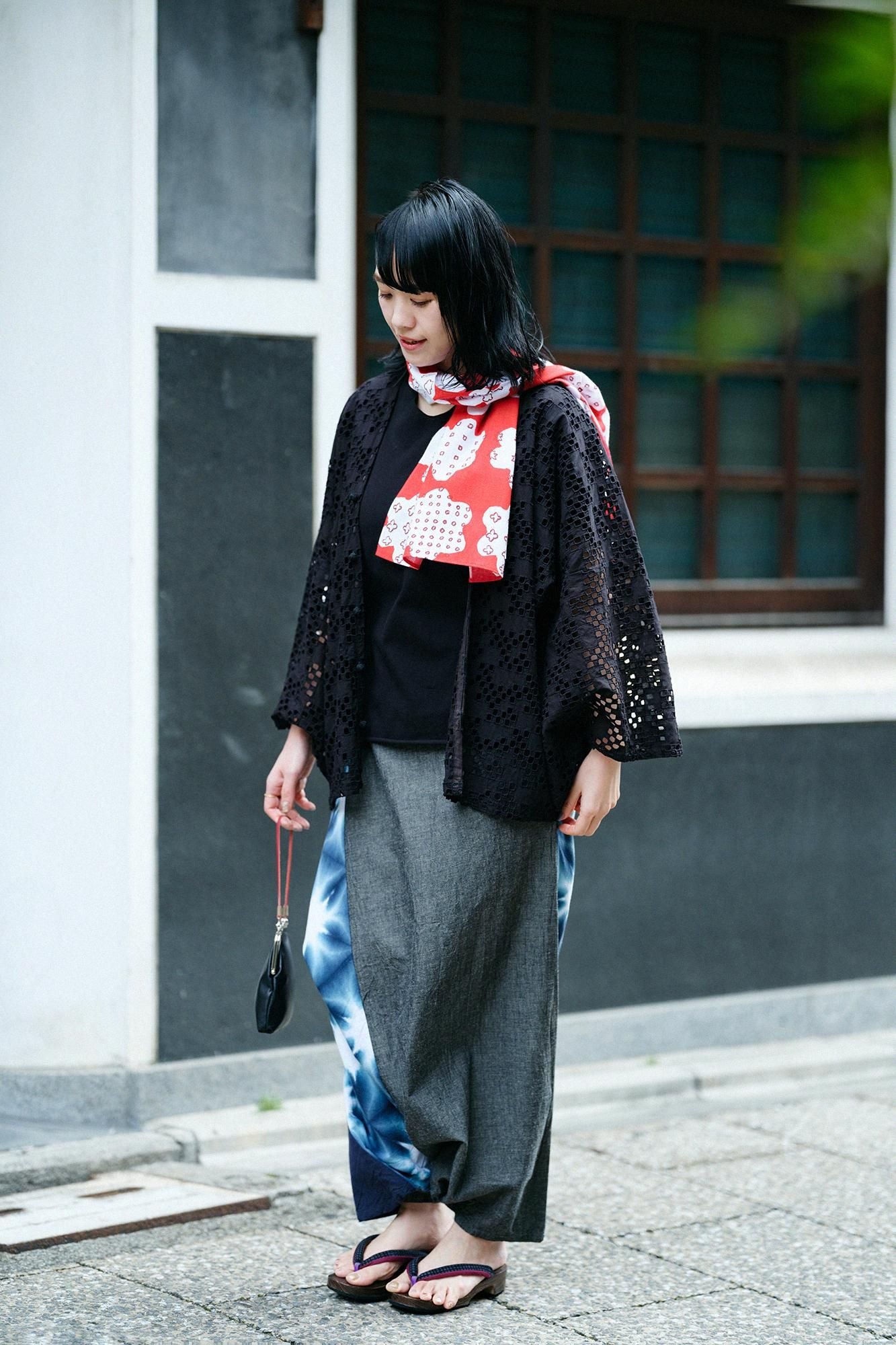 袖なしジバン／濡羽色（ぬればいろ）