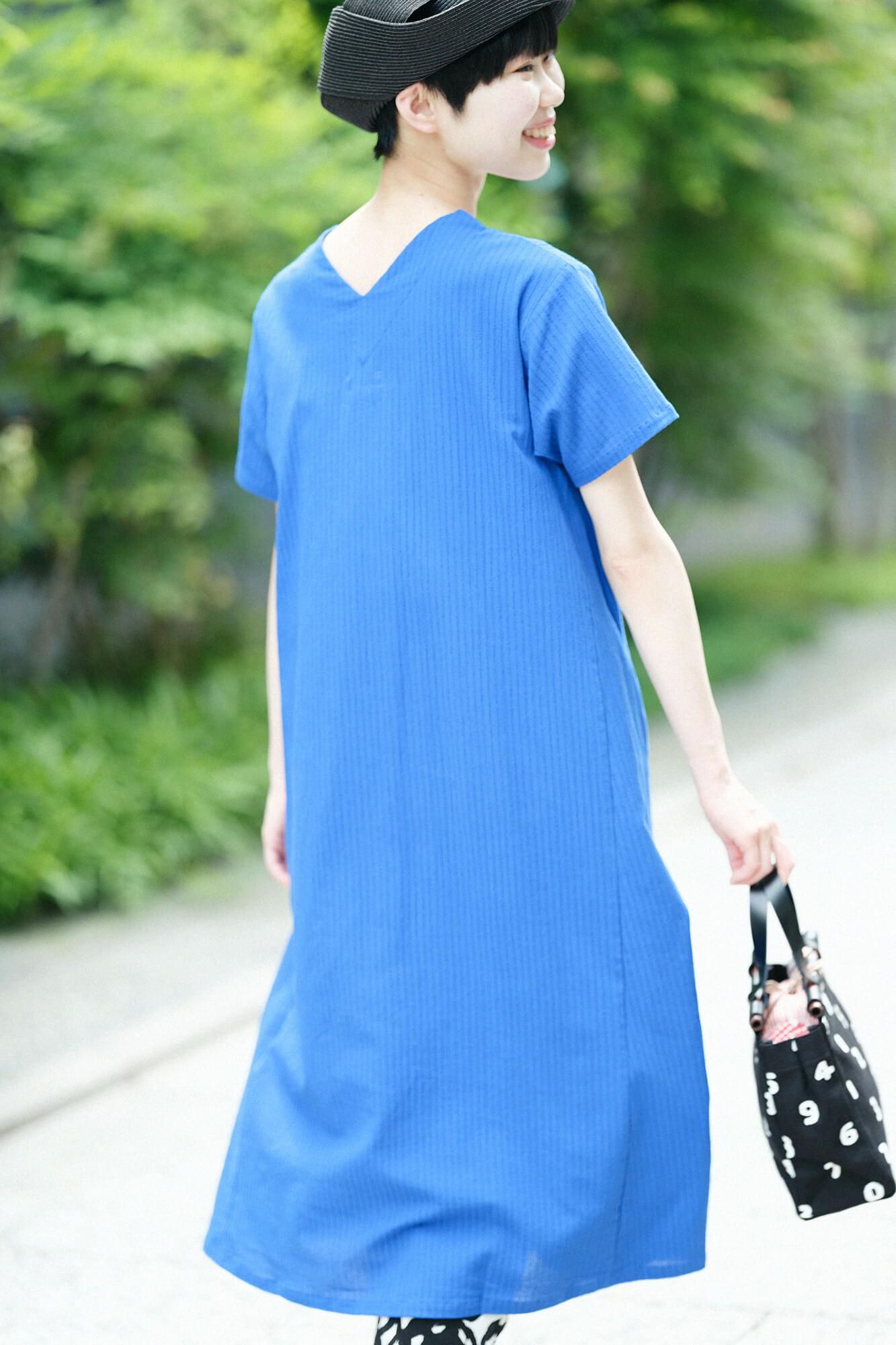 高島縮 40/20 空羽（あきは） 抜衿涼衣（ぬきえりりょうい）／瑠璃色（るりいろ）