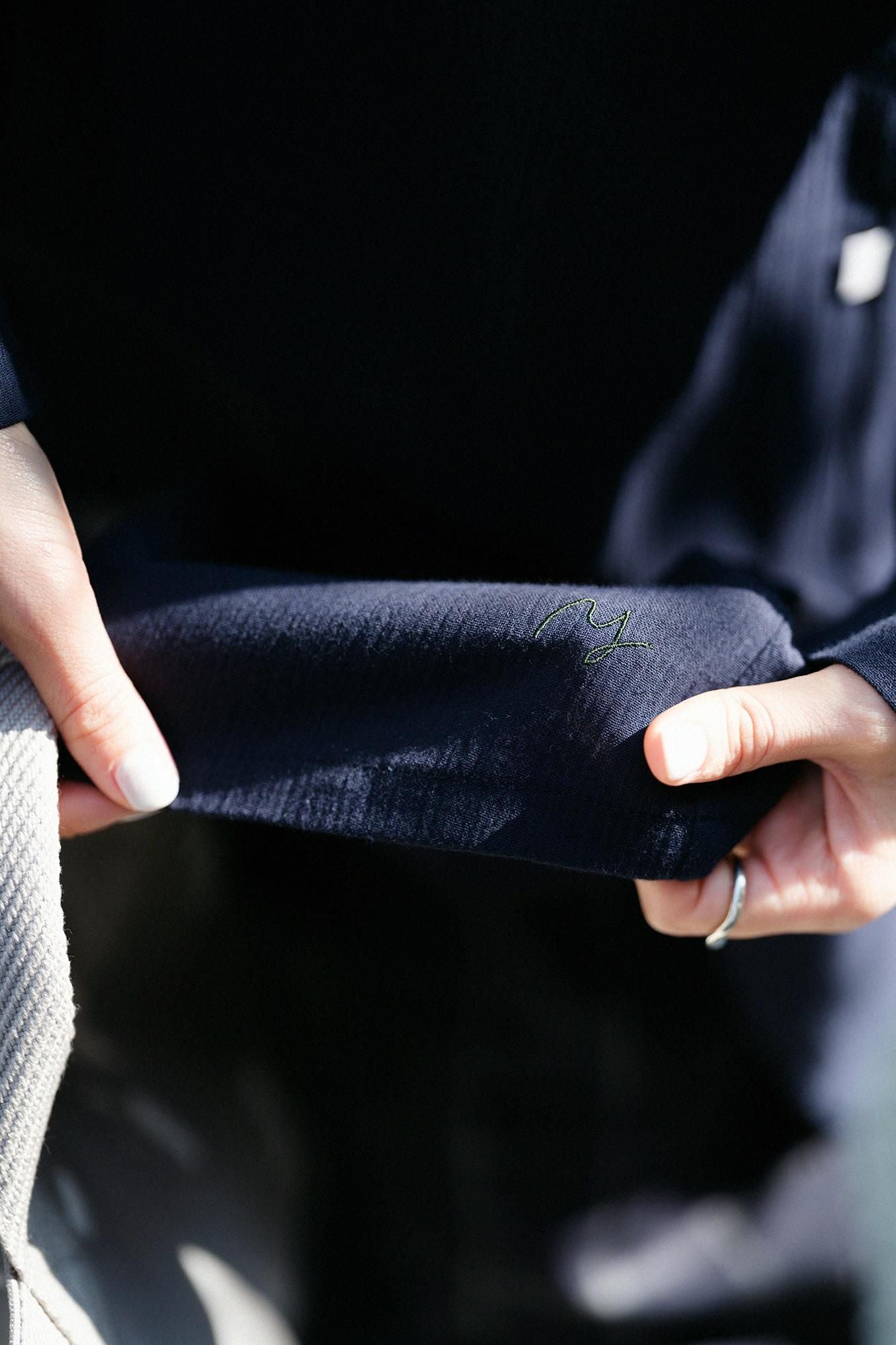 Chizimi Cotton 20/20 Long-sleeved Dress / Dark Blue