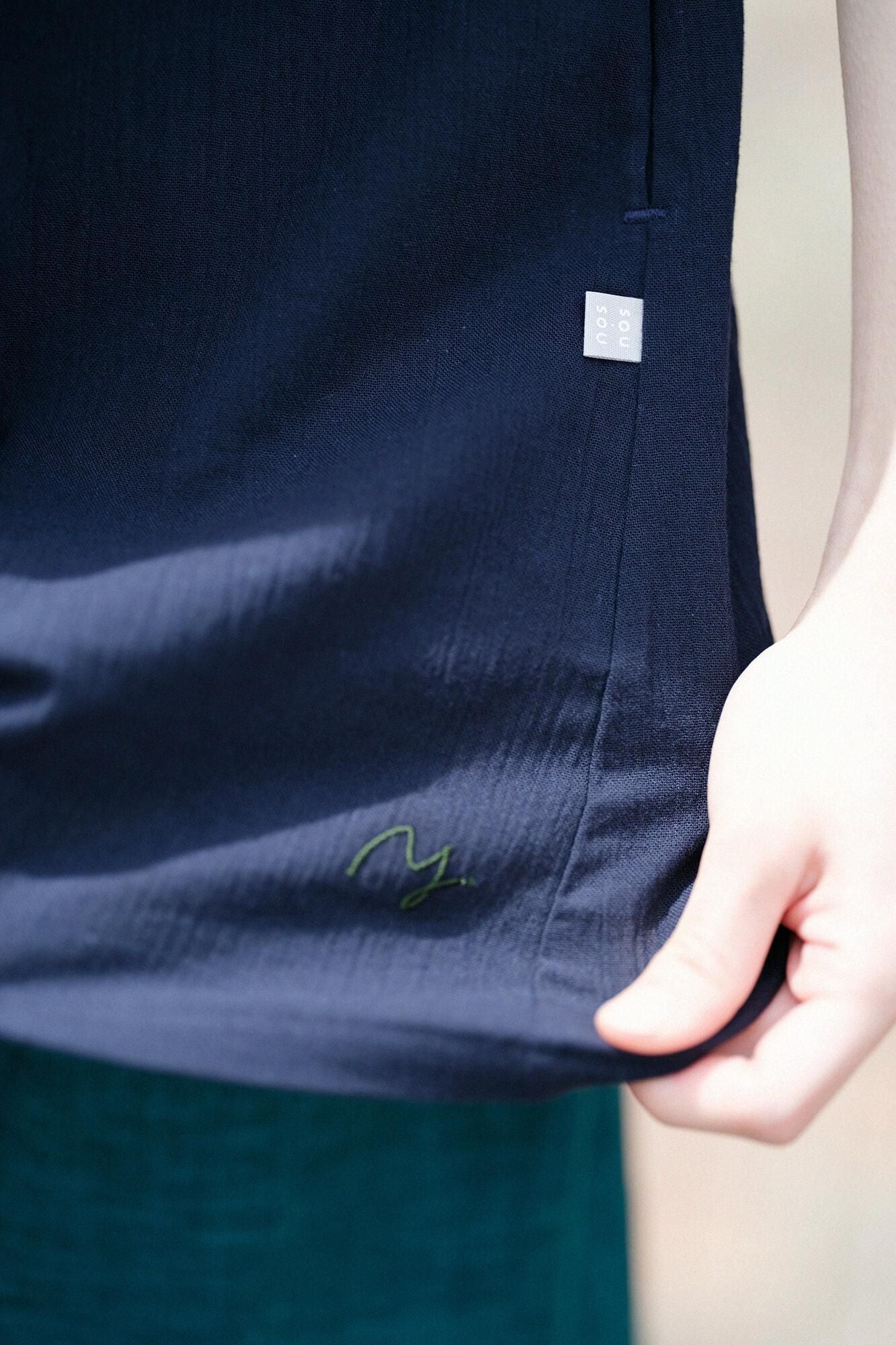 Chizimi Cotton 20/20 Elbow Length Sleeve Tunic / Dark Blue