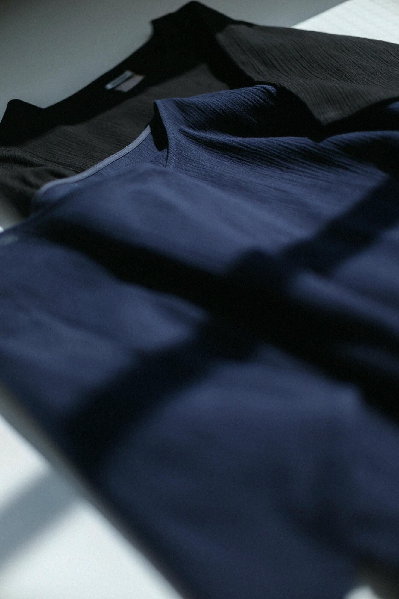 Chizimi Cotton 20/20 Elbow Length Sleeve Tunic / Dark Blue