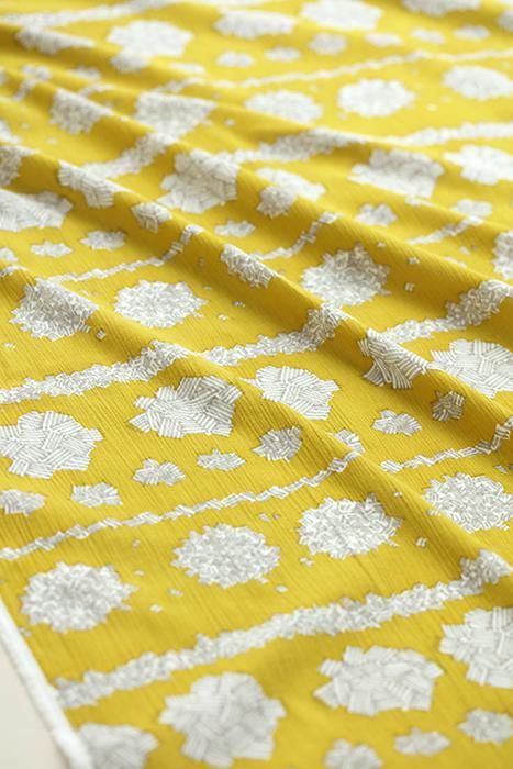 Textile(Chizimi cotton Sakao Orimono）／White Clover(Shirotsumeminds old time with)＜50cm＞