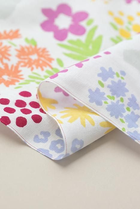 Textile  (Ise-momen cottoncotton Handkerchief）／Chrysanthemum Pattern（kiminds old time withHanamon)＜50cm＞