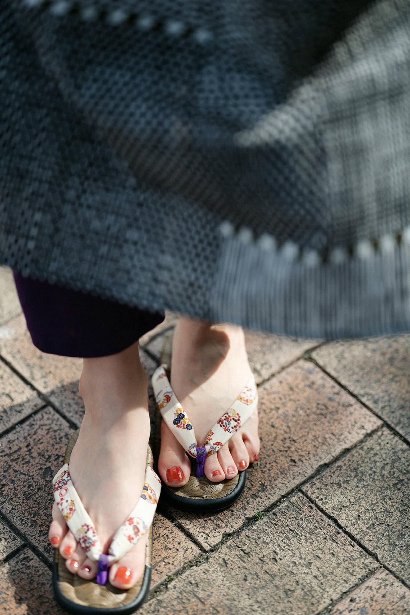 草履涼鞋 染竹／花丸紋樣