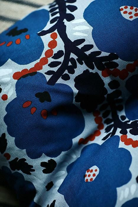 クッション座椅子／情熱（じょうねつ）【※お届けに約3週間】