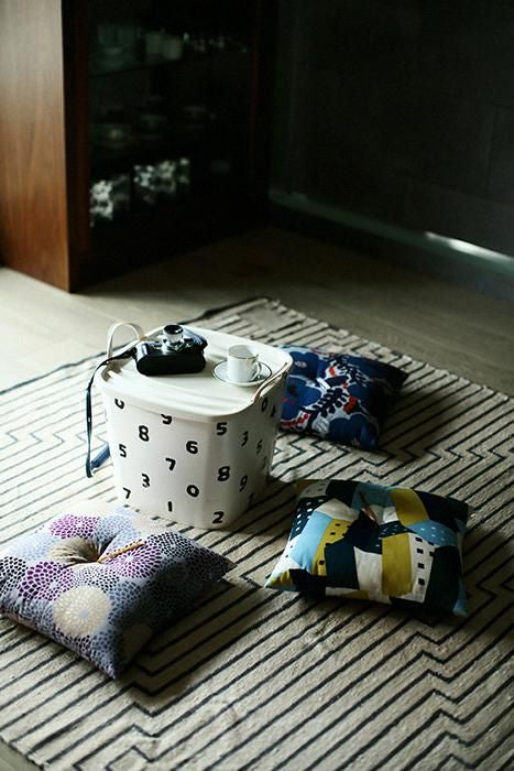 SOU・SOUKyoto Cushion（21 Count Plain Weave）／Chrysanthemum Chongyang(butterflyYocormorant)【※DeliveryApproximately 3 weeks]