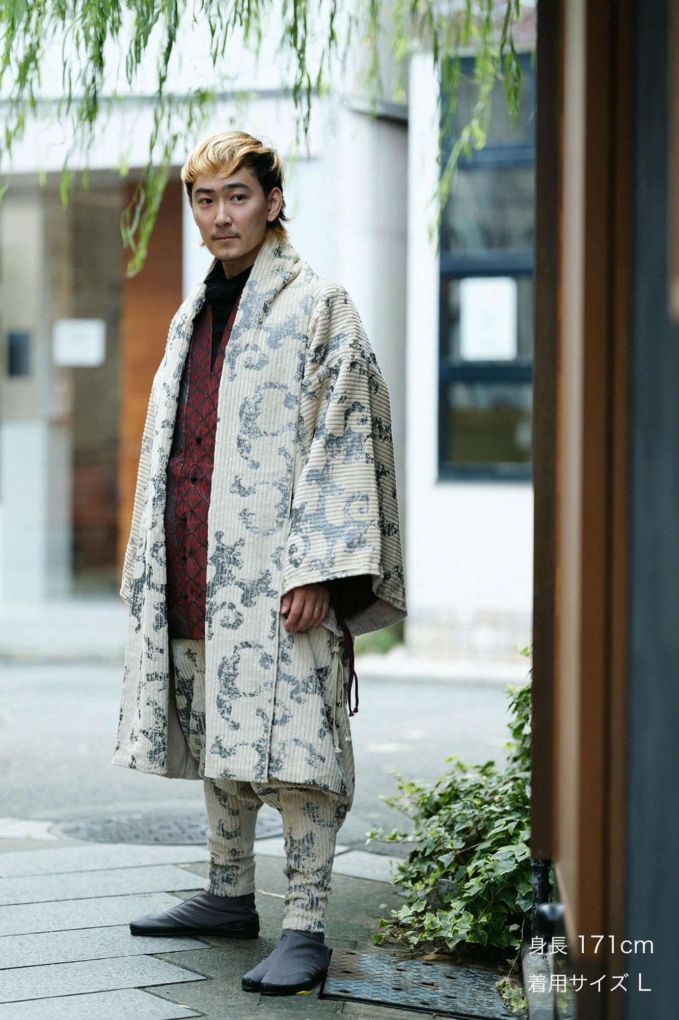 【net Limited】Corduroy Rectangular Sleeve Coat with Lining /  Yama Raging Billows Era Beige