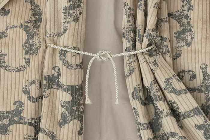 【net Limited】Corduroy Rectangular Sleeve Coat with Lining /  Yama Raging Billows Era Beige