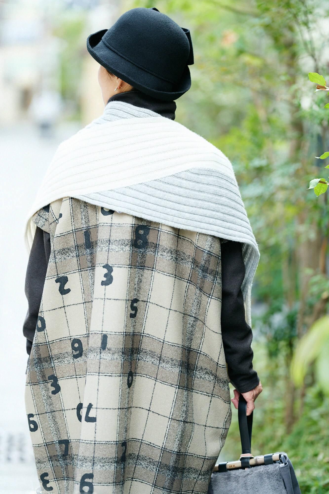 SOU・SOU×ALPHA 羊絨枯山水圍巾／淺灰色×鳥白色