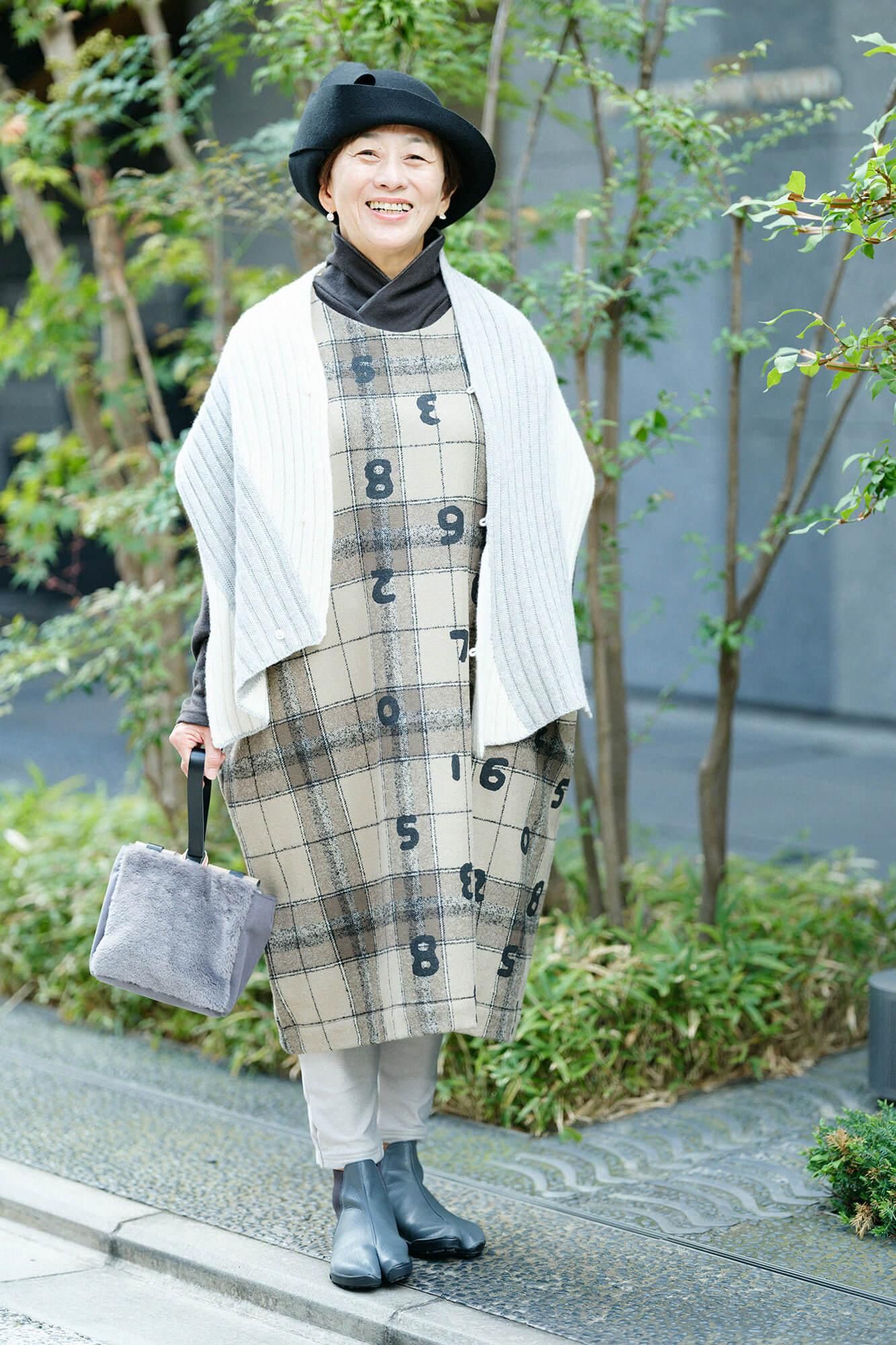 SOU・SOU 枯山水　 絹鼠✖️鳥の子色 新品未使用　 カシミヤ SOU・SOU×ALPHA カシミヤ 枯山水（かれさんすい） 染流し（そめながし