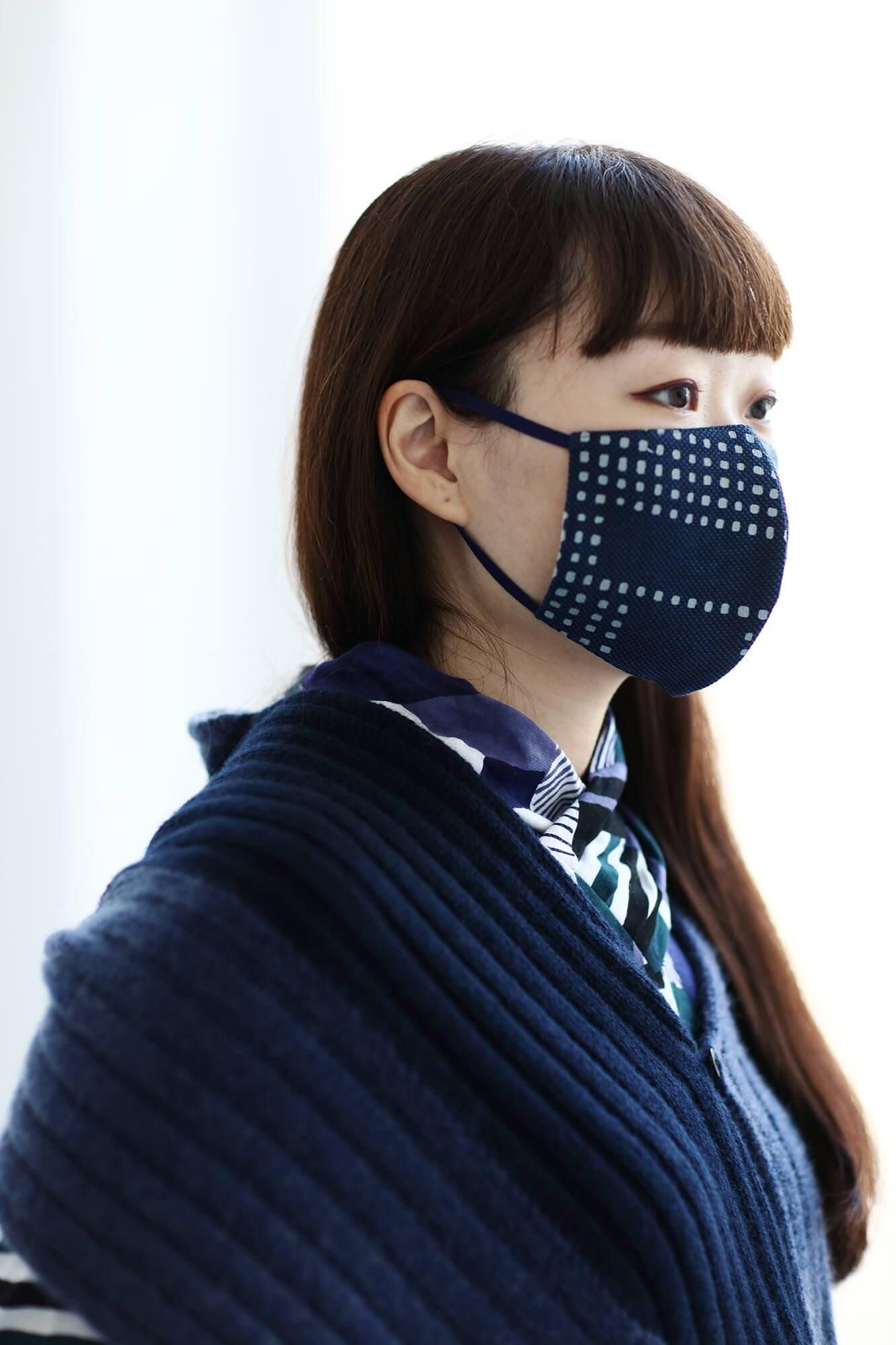 ◎【30%OFF】棉麻紡×高島縮棉 圖案紋樣布口罩／影 深藍色×灰色