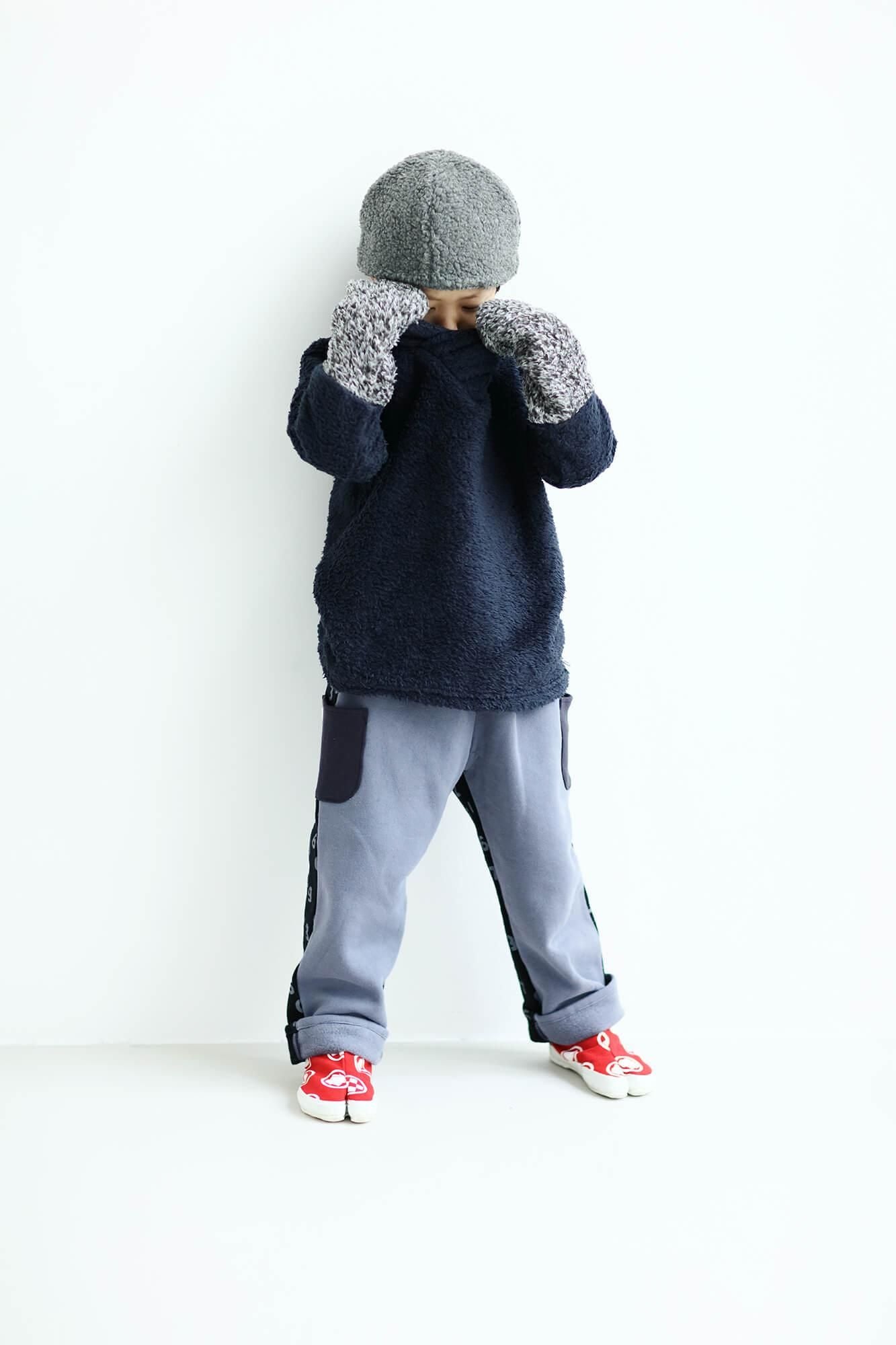 ● chaussettes Tabi pour enfants / kamon aka x tsukumo