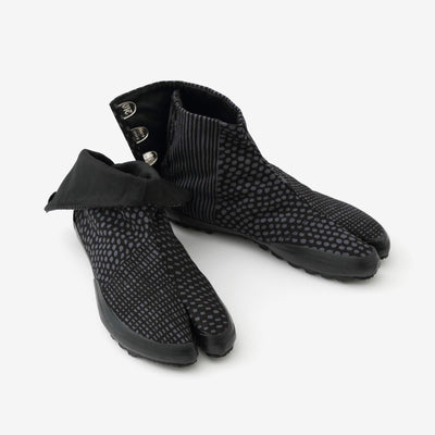 貼付地下足袋／間がさね 墨黒（すみくろ）