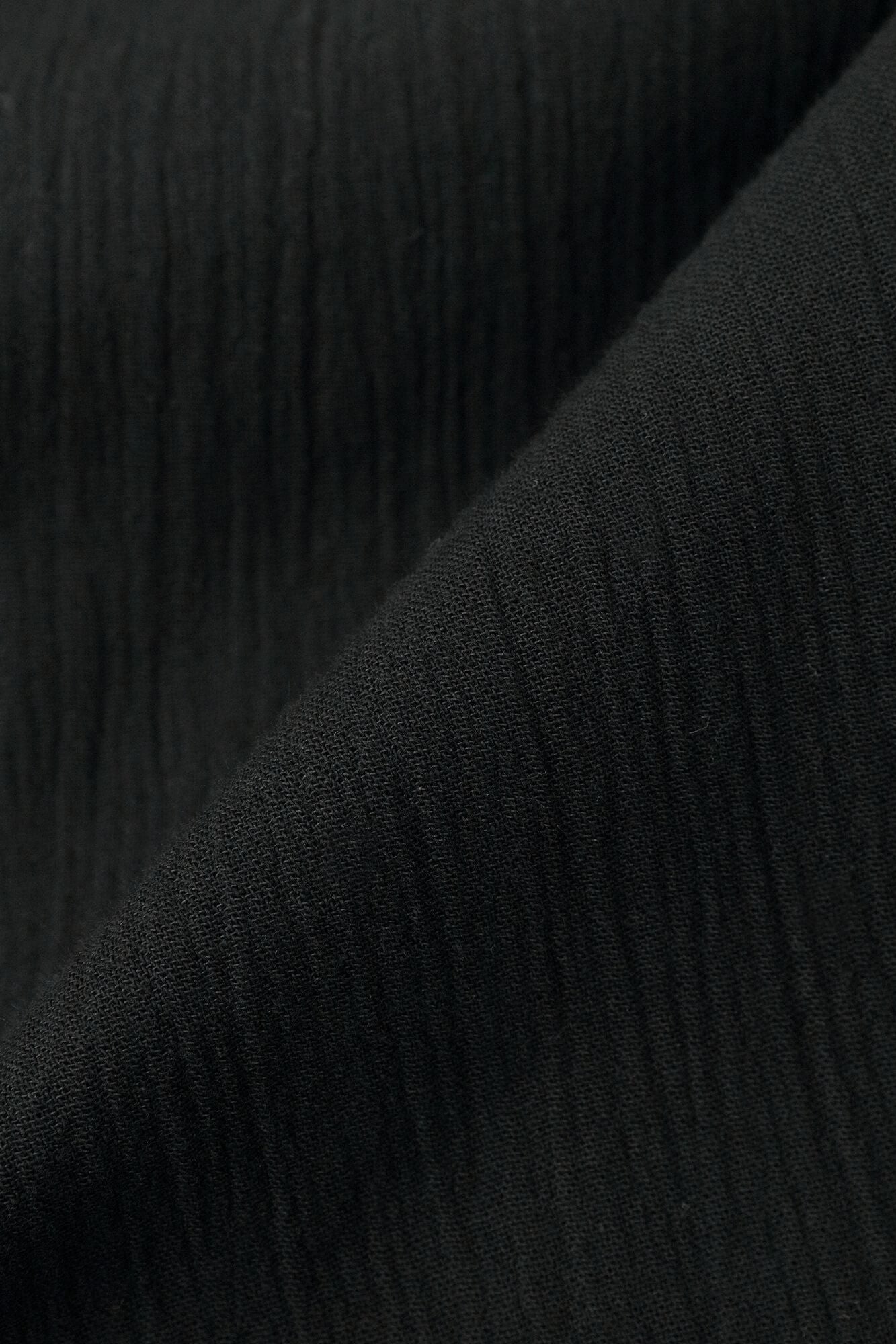 Chizimi Cotton 20/20 Long Sleeve Tunic / Black