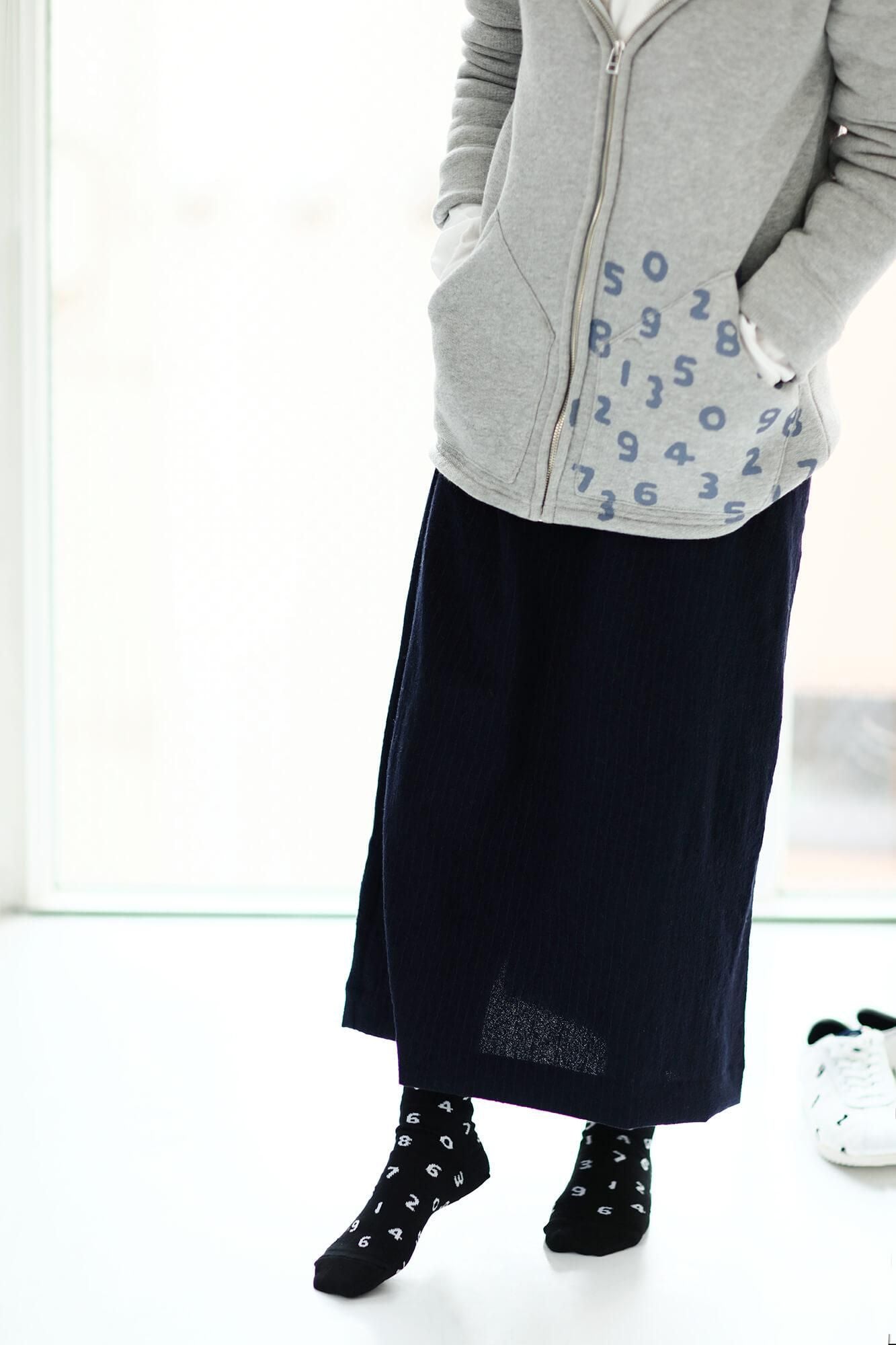 Round Toe Tabi Socks (Mid-calf)／SO-SU-U Black×White