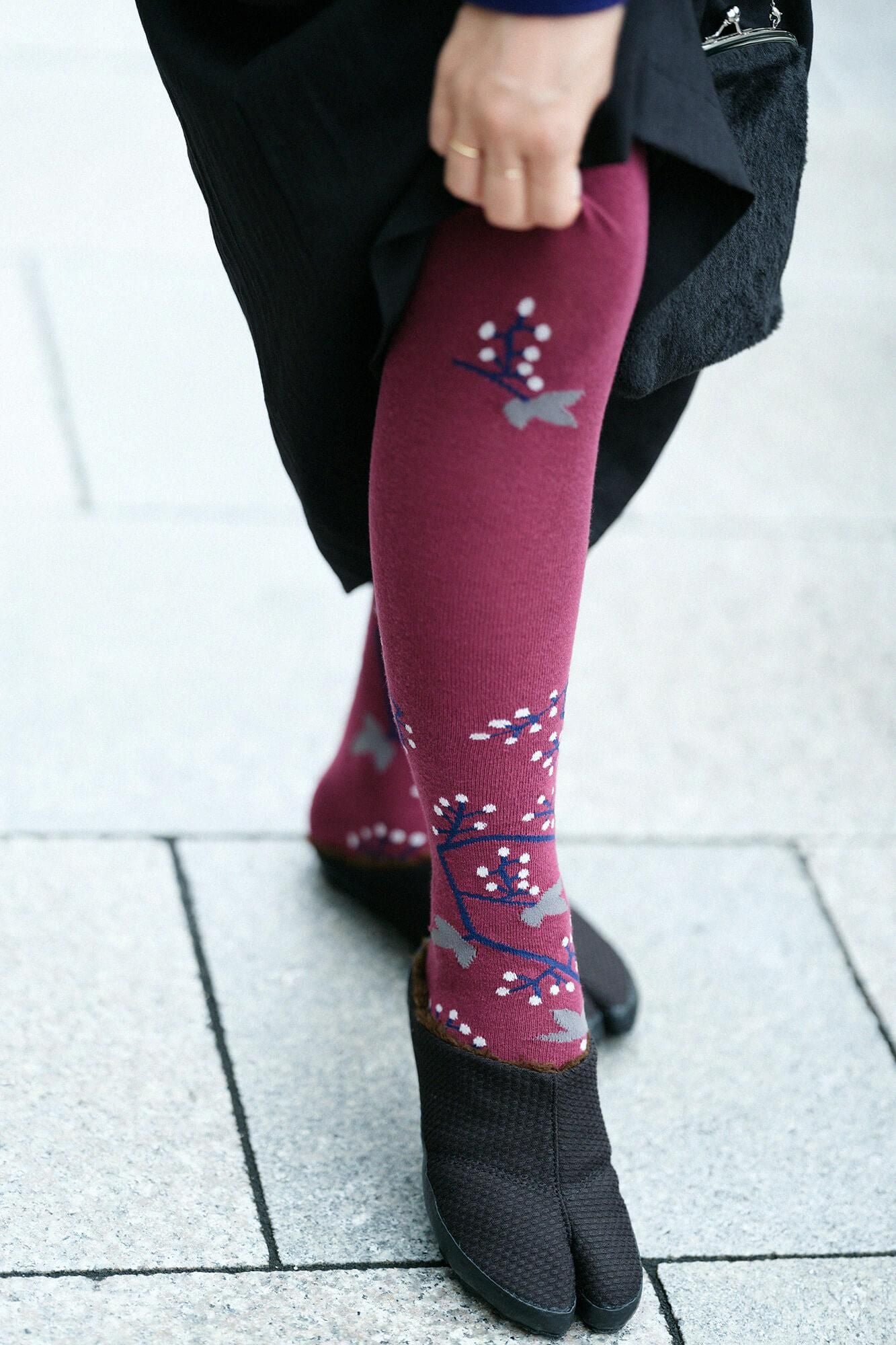 Collants Tabi chaussettes / fruits blancs, couleur grasse (enjiiro)