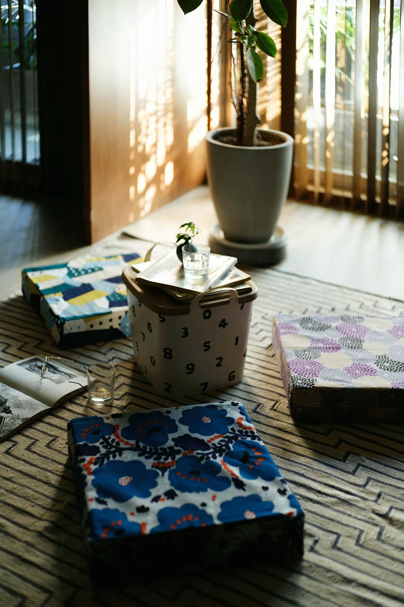 Box Cushion／Passion(affectionNe) [※DeliveryApproximately 3 weeks]