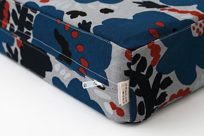 Box Cushion／Passion(affectionNe) [※DeliveryApproximately 3 weeks]