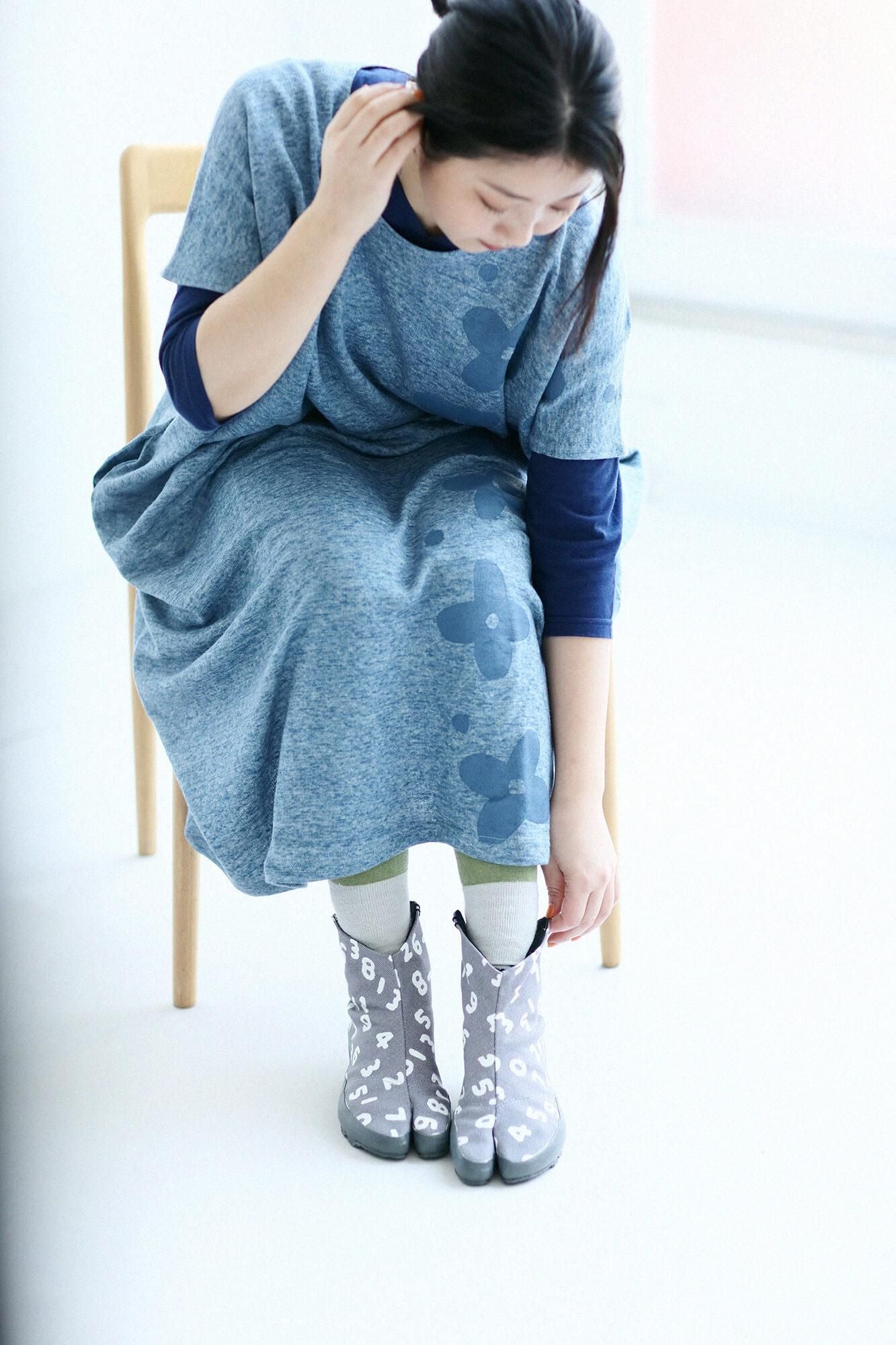 하리츠케 지카타비／SO-SU-U콘 연한 회색