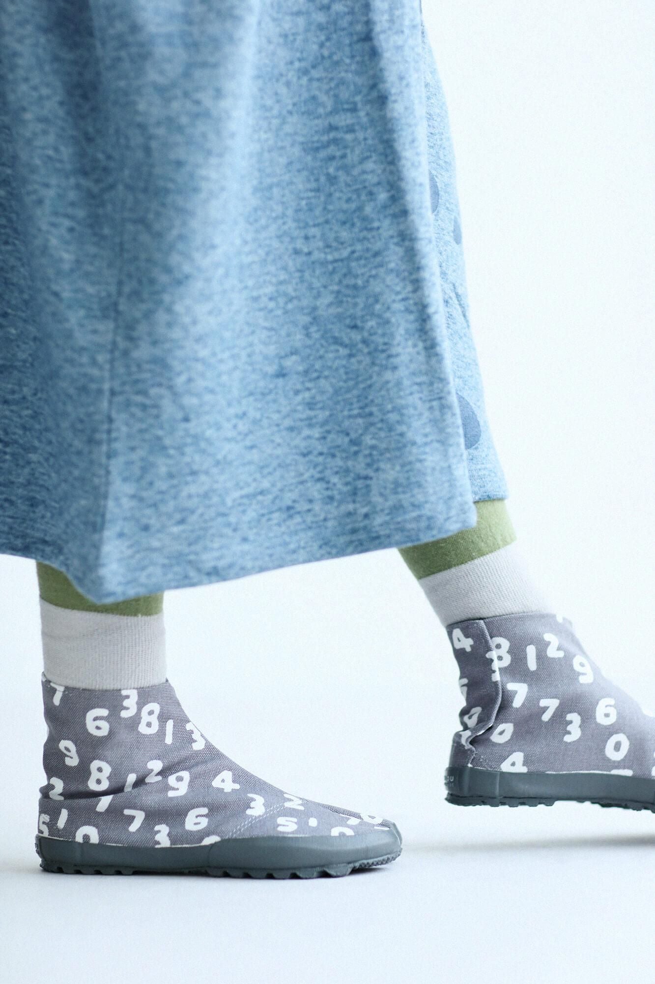 하리츠케 지카타비／SO-SU-U콘 연한 회색