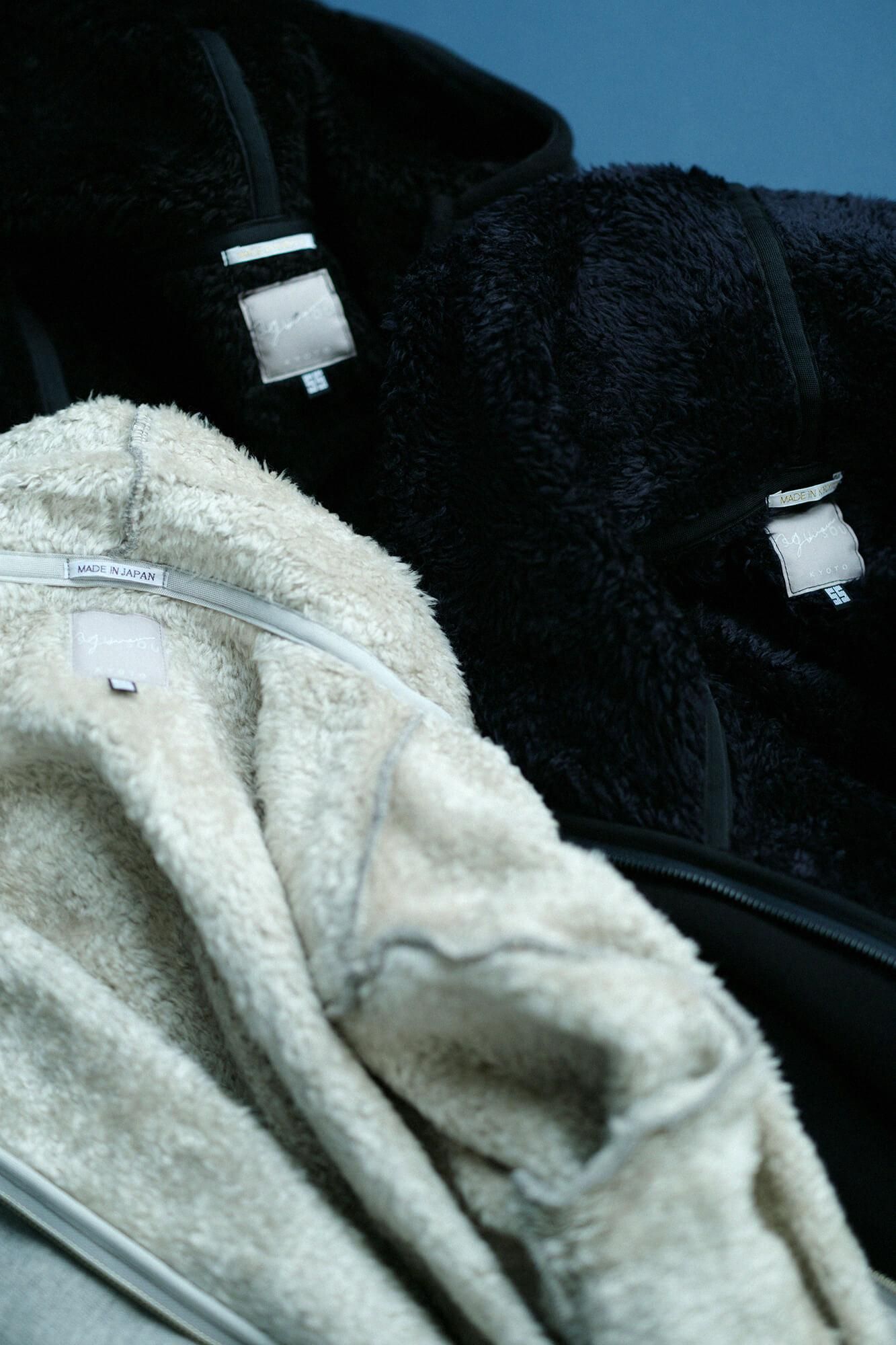 [nur Netz] Kapuzenpullover aus Boa-Strick auf der Rückseite/Schwarz