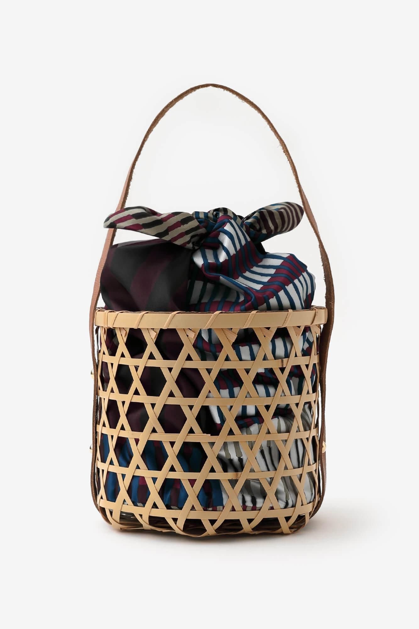 大津袋 大/摩天大樓