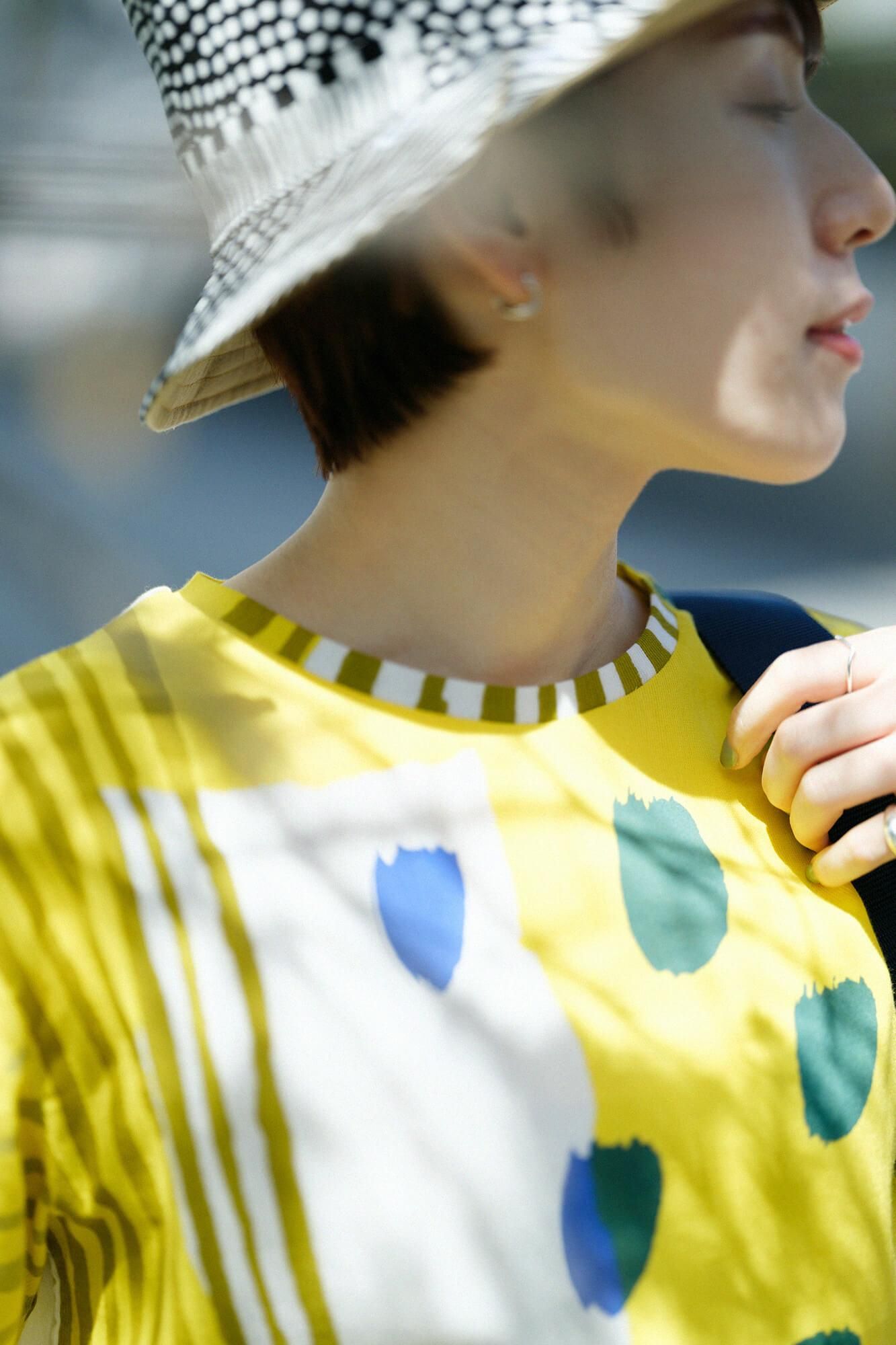 타카시마치지미 40/40 반팔T셔츠／골목