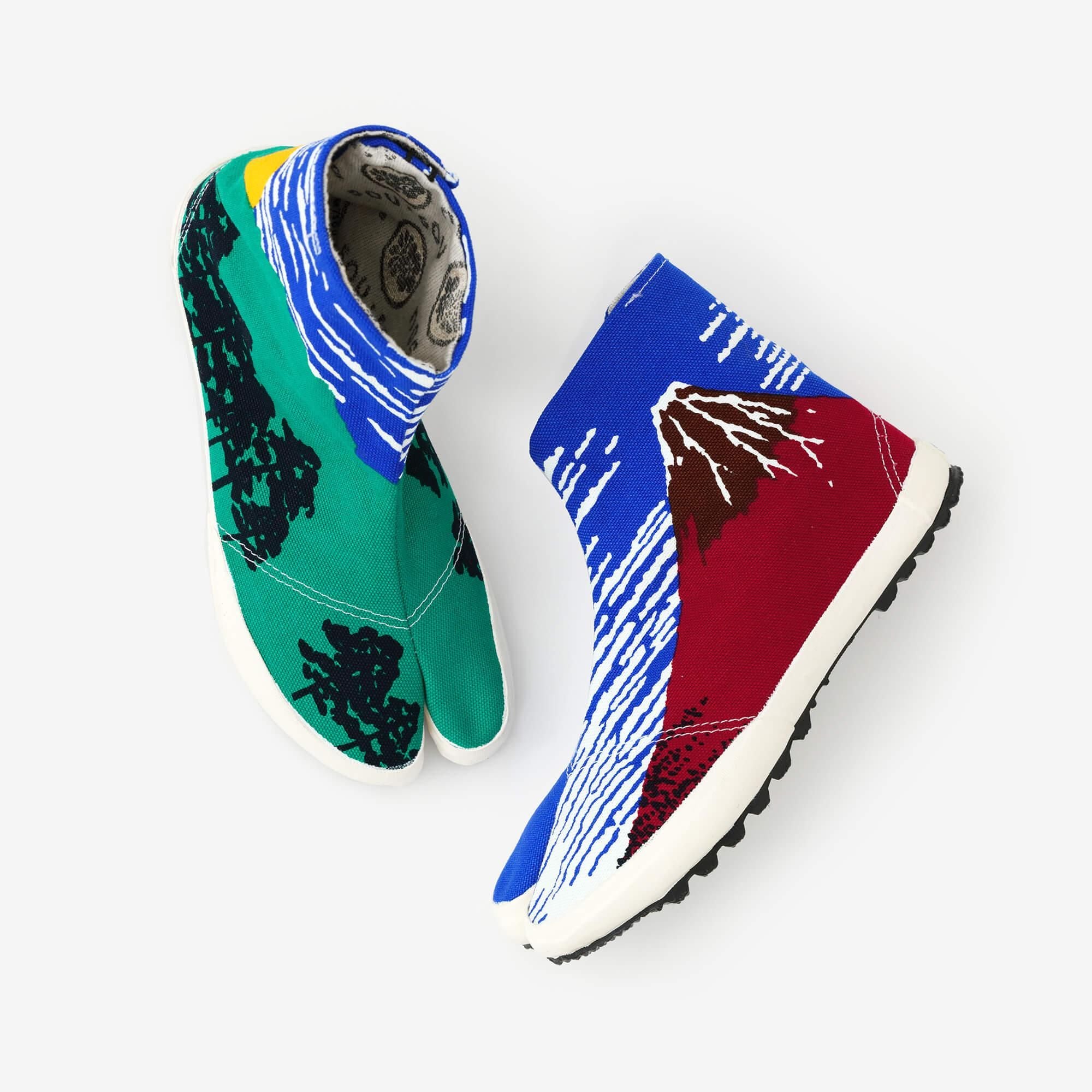 Split Toe Tabi Shoes / Red Fuji