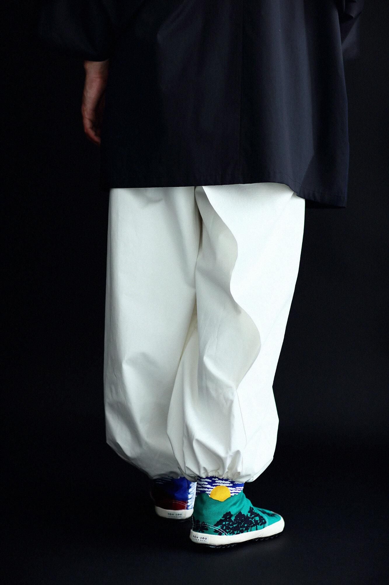 貼付地下足袋／赤富士（あかふじ）