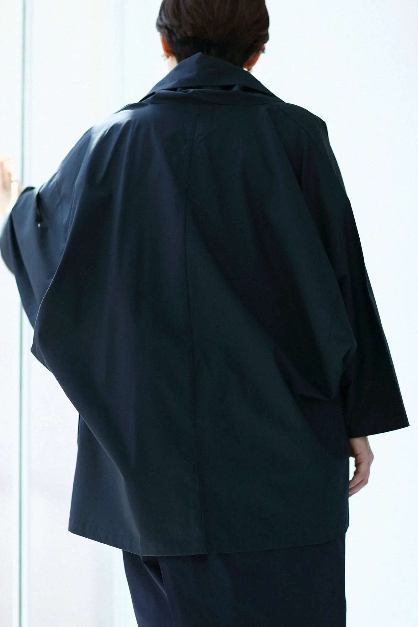 【net limited】Cotton Tencel Typewriter Cloth Triangular Sleeve Coat Short Single Layer／Dark Navy▲