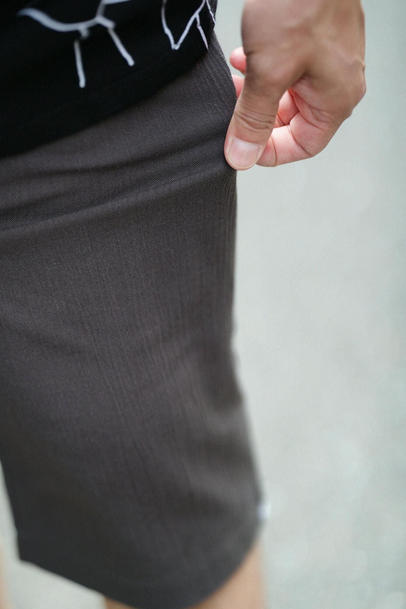 Chizimi Cotton 20/20 Skinny Pants / Dark Grey