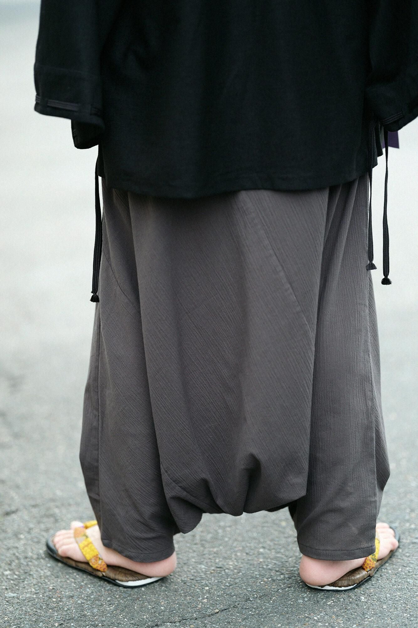 高島縮棉 20/20富士（飛鼠褲）2.0 ／深灰色