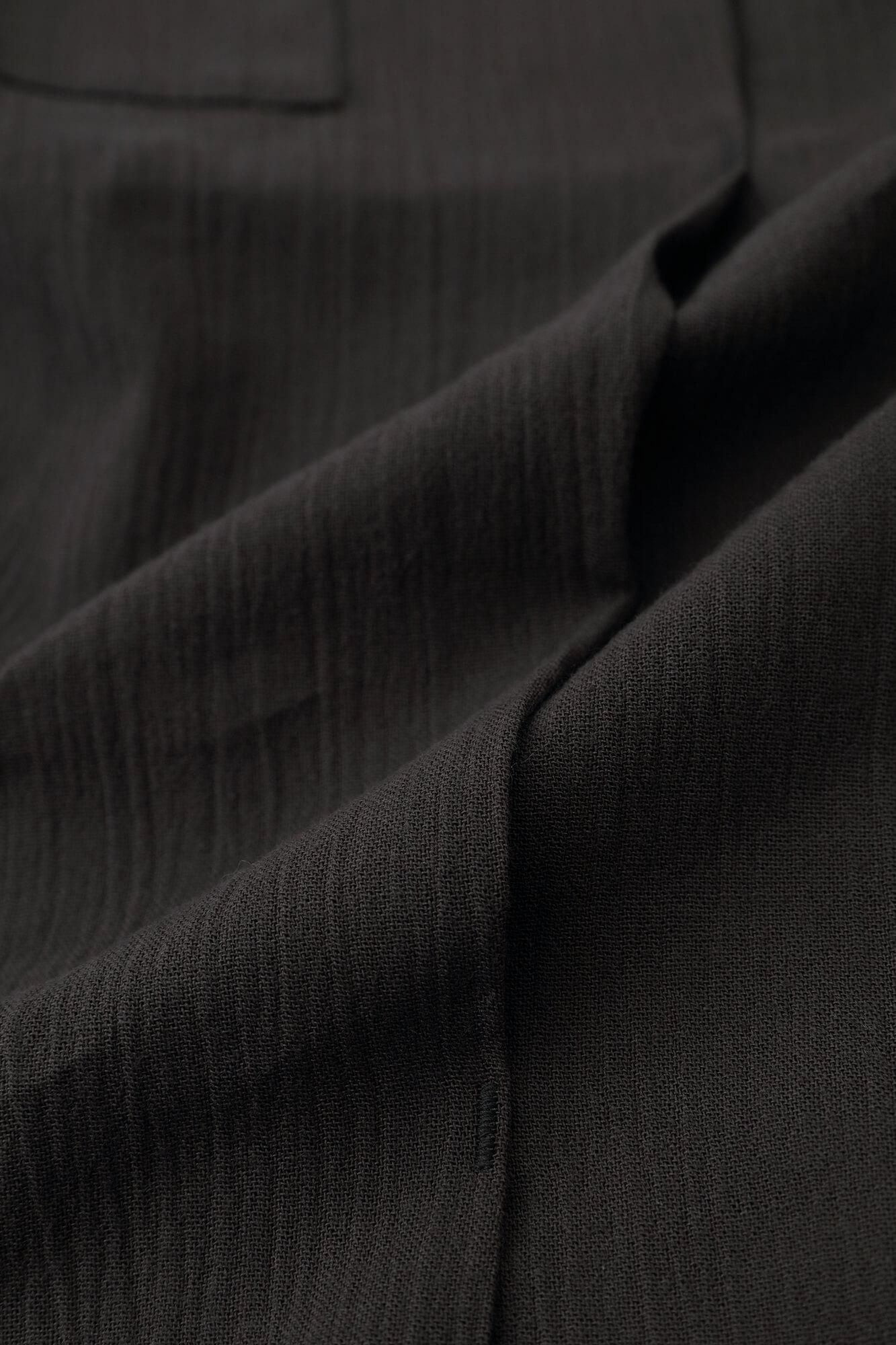 Chizimi Cotton 20/20 Pleated Skinny Pants / Dark Grey