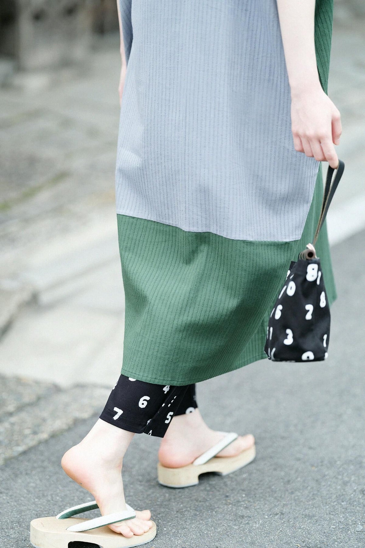 【Ships ard. 4/21】Chizimi Cotton 40/40 Skinny Pants / SO-SU-U Black