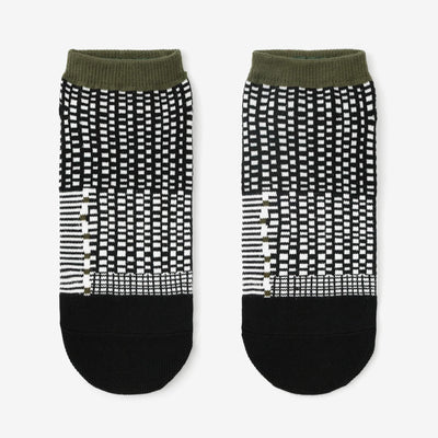 Round Toe Tabi Socks（Low-cut）／Lines and Dots Ink Black