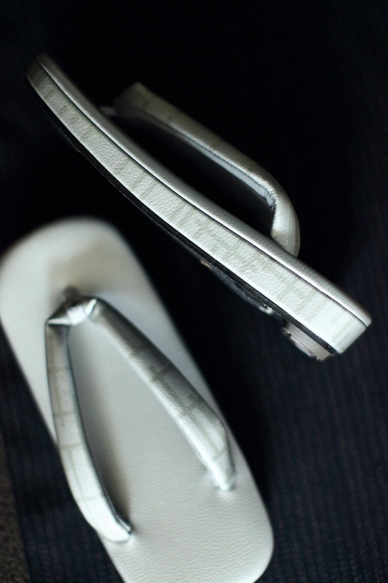 Nishijin Sandals / Fence Smoked Silver