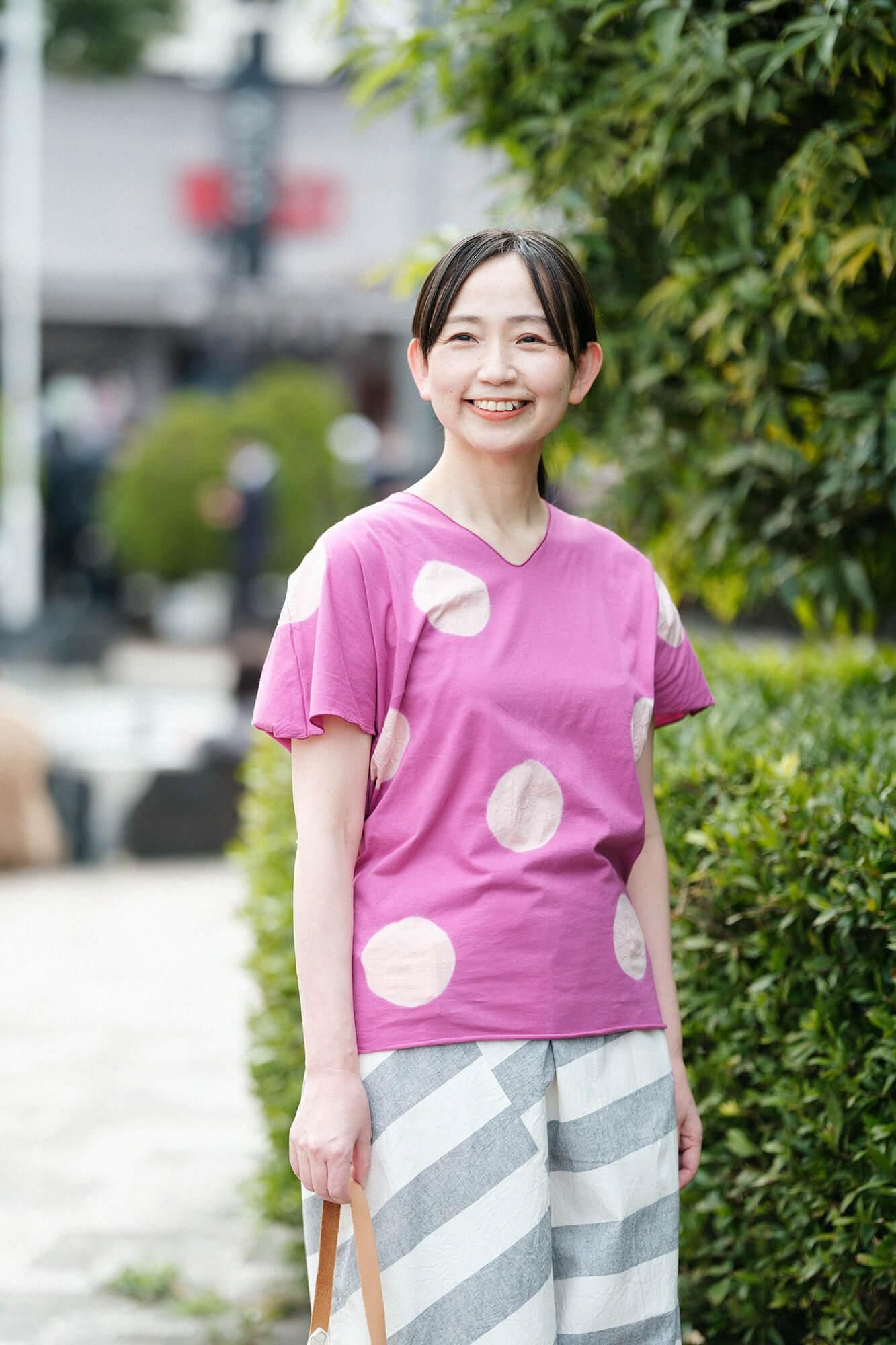 吸烟无袖吉班 /大圆点（mizuta madani）imayoiro x Coral（Sarakoiro）的颜色