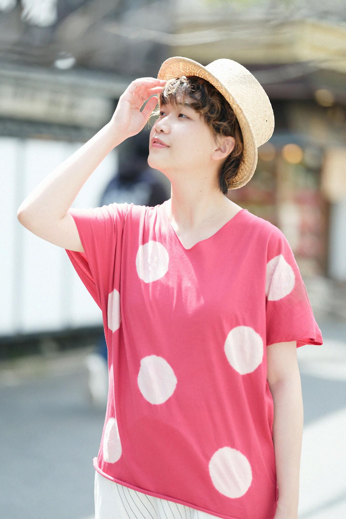 吸烟，无袖吉班/大圆点（Mizuta Maiden），猩红色X磨粉（Tonokoiro）（Tonokoiro）