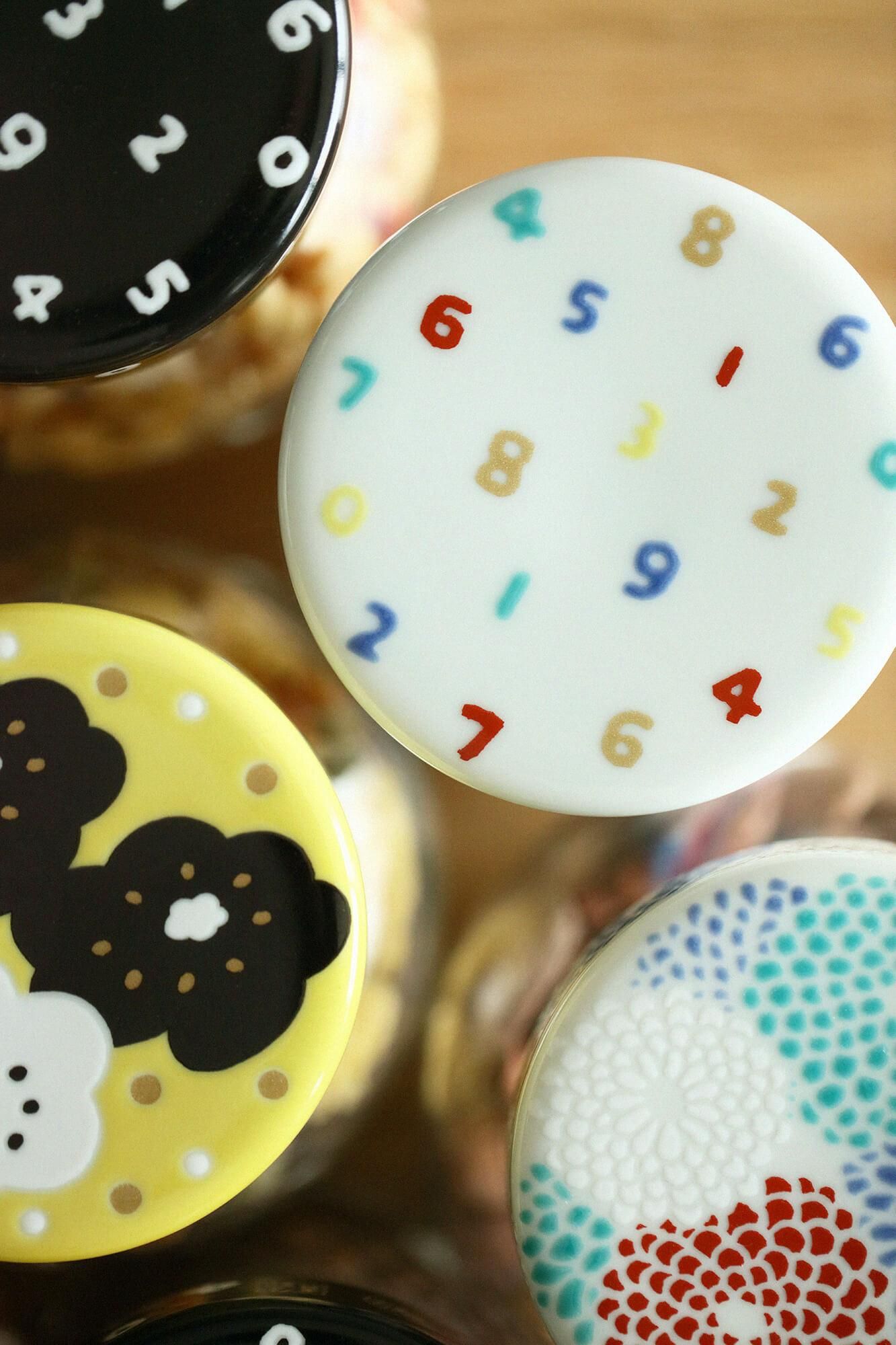 九谷焼文様蓋物（くたにやきもんようふたもの） 角瓶（かくびん）／SO-SU-U いろいろ