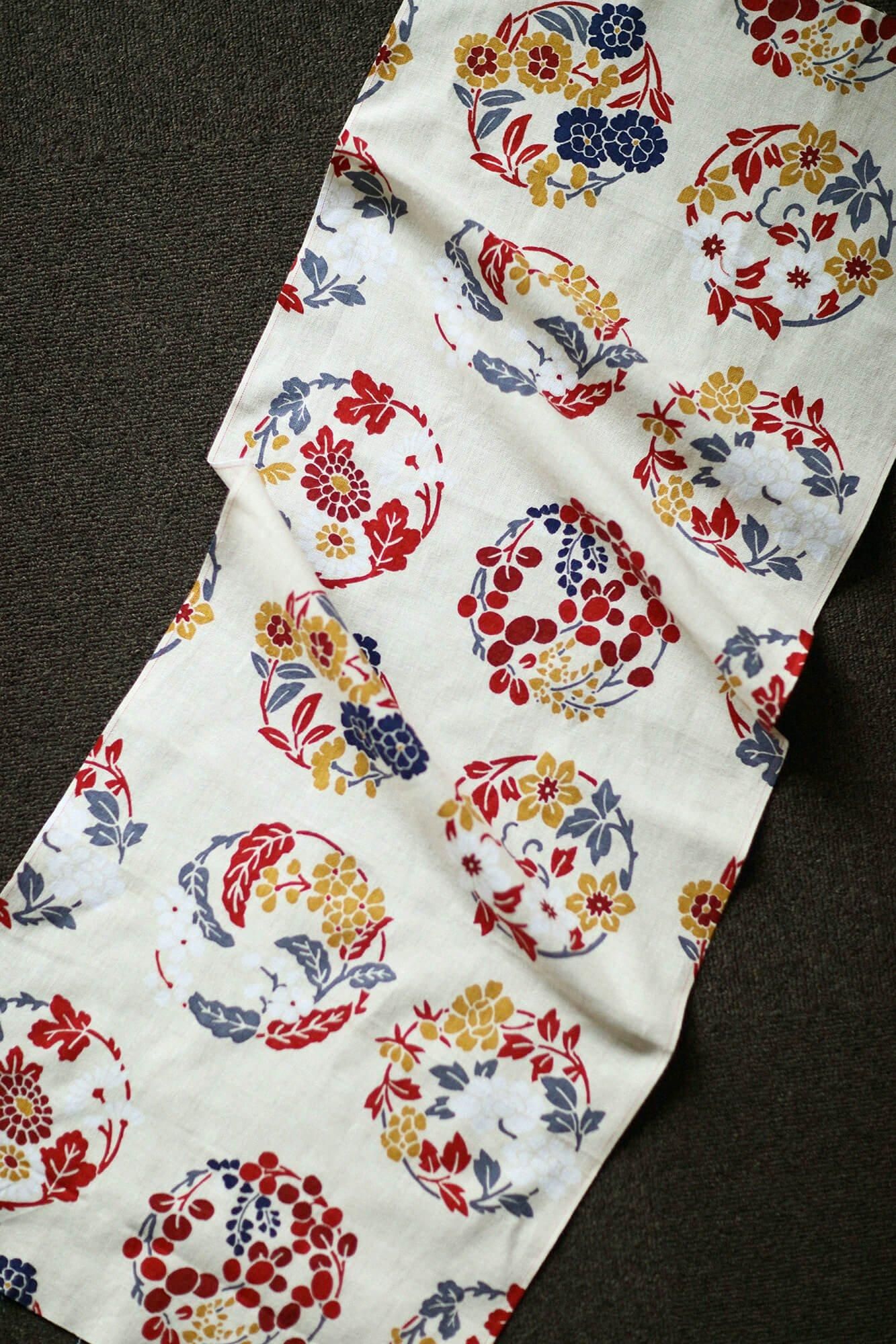 用手出售的纺织品（ISE棉花tenugui） / hanamaru图案（Hanamarumonyo）<50cm>