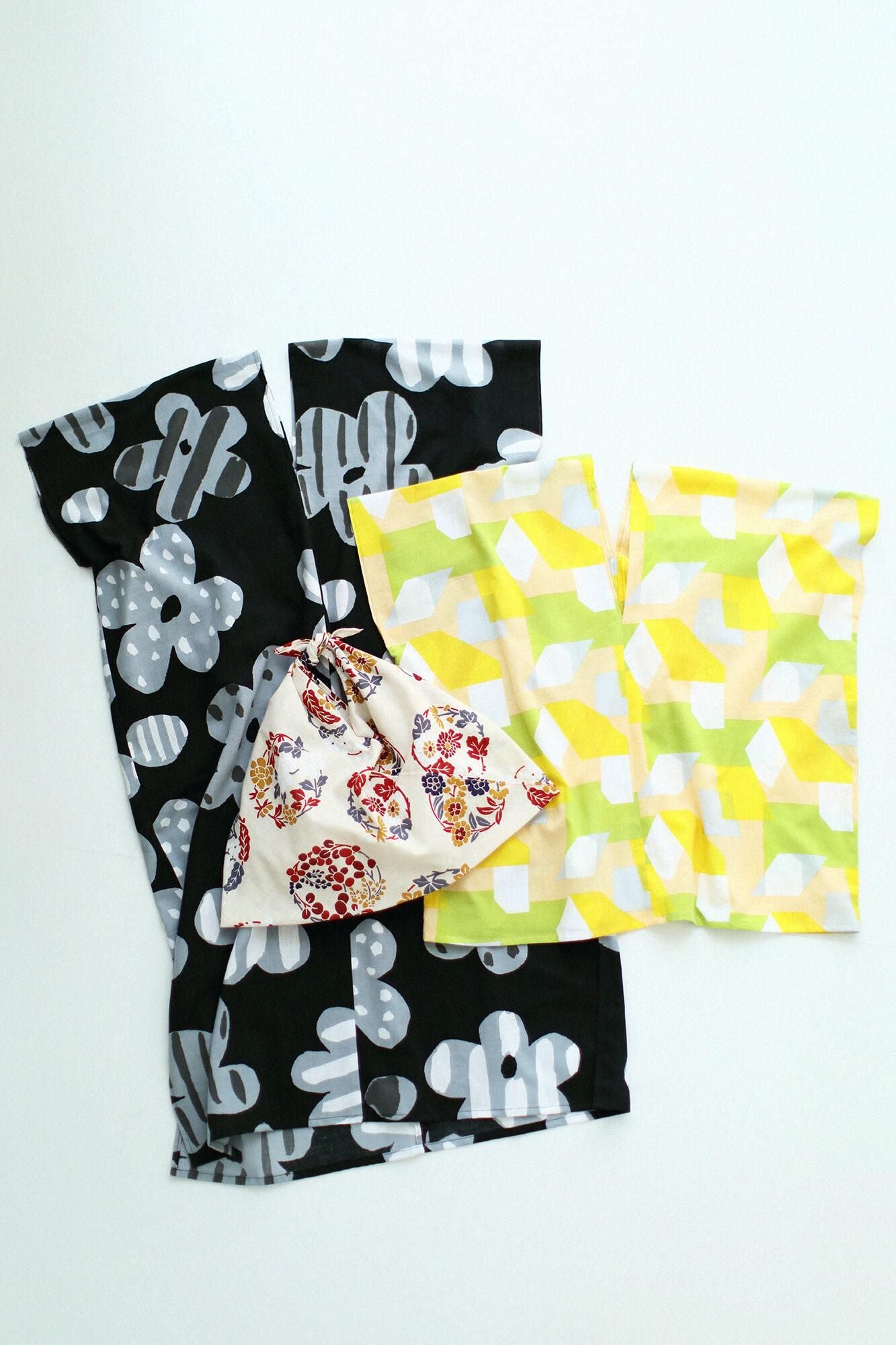 用手出售的纺织品（ISE棉花tenugui） / hanamaru图案（Hanamarumonyo）<50cm>